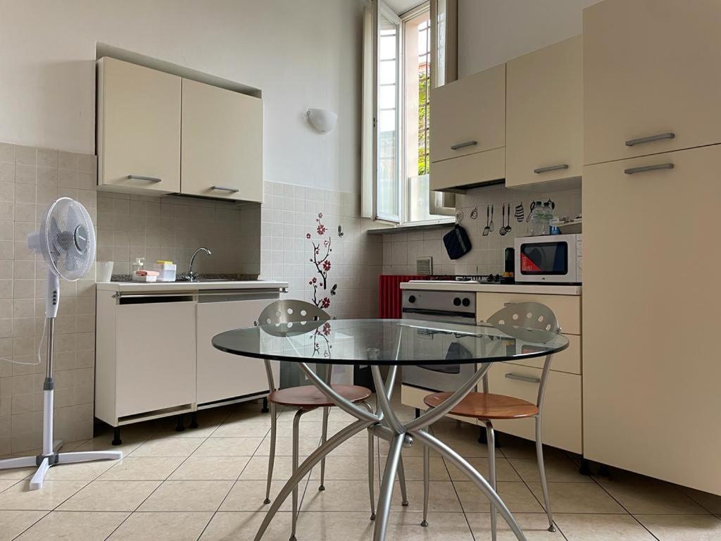 Minimal Loft In Centro A Piacenza Apartment Екстериор снимка