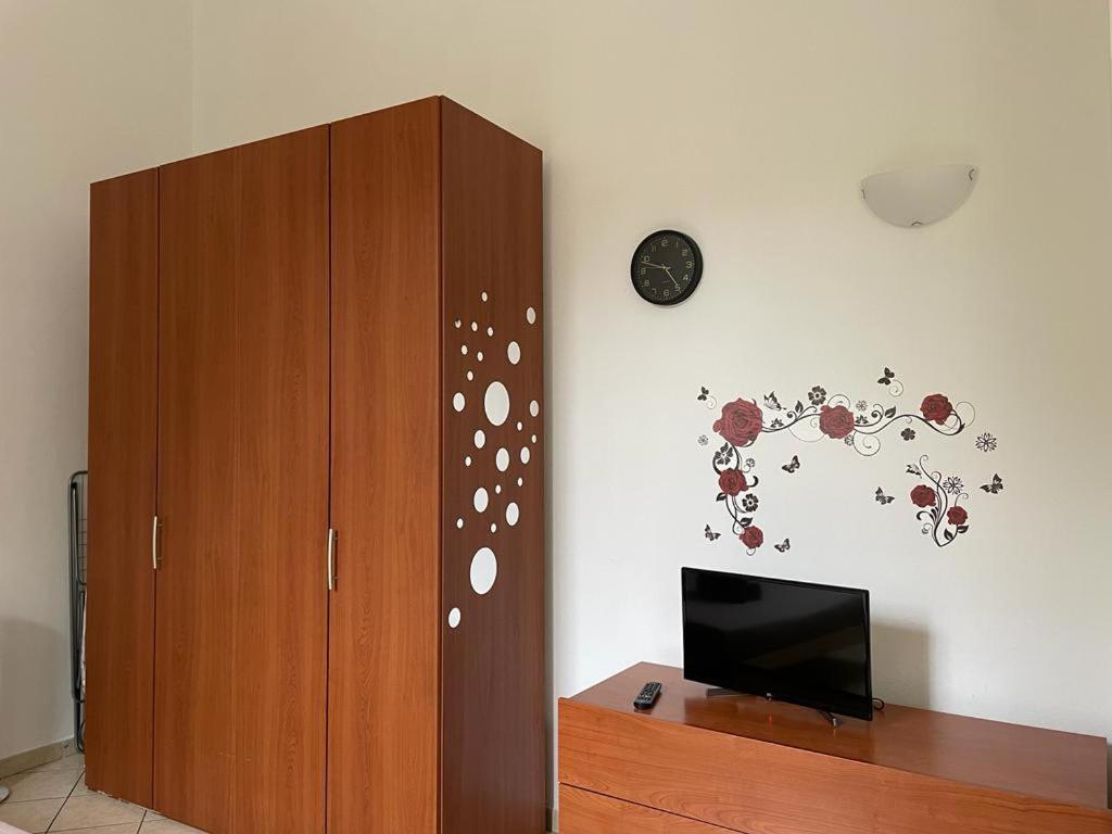 Minimal Loft In Centro A Piacenza Apartment Екстериор снимка